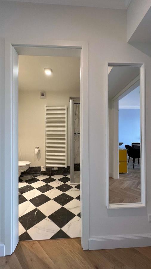 Cls Zentrale City-Wohnung In Hamburg Mit E-Laden Und Tiefgarage, Grosser Balkon, Blick Ueber Hamburg, Parkplatz, Cafe Im Haus, Bushaltestelle Direkt Gegenueber, Flex Check In Exterior photo